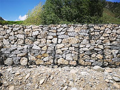 鎮平縣趙河國道橋至雁廟段河道治理格賓石籠工程