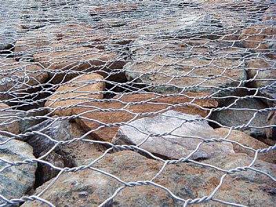 浙江杭州錢塘江河道治理格賓石籠工程項目
